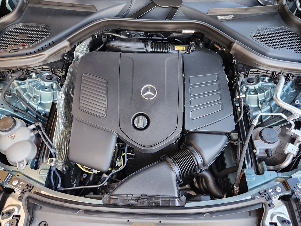 Used 2026 Mercedes-Benz GLC 300 4MATIC image 28