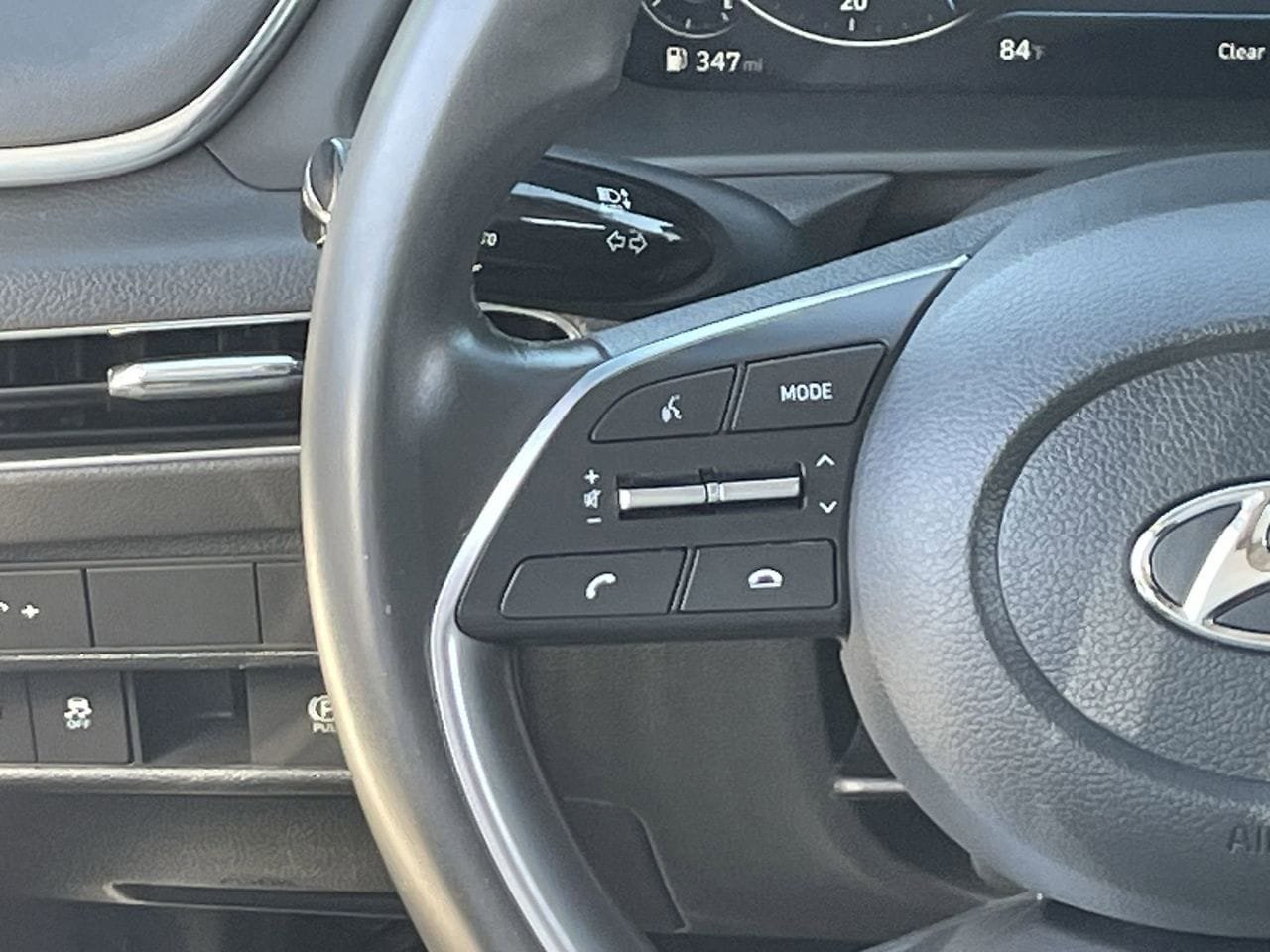 Certified 2023 Hyundai Sonata SEL w/ Convenience Package image 22