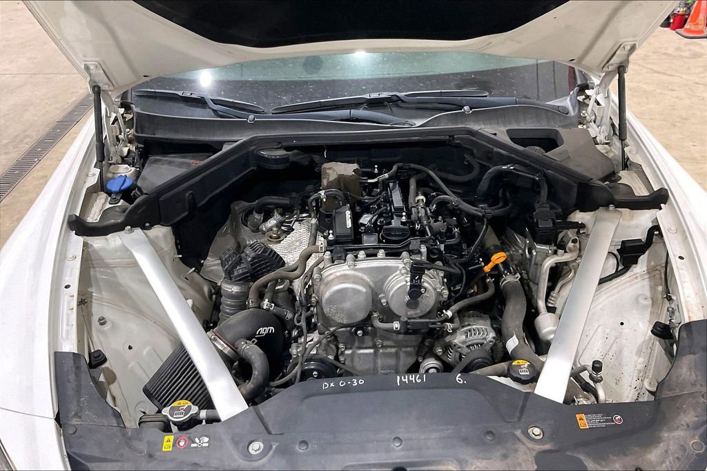 Used 2018 Kia Stinger Premium RWD image 10