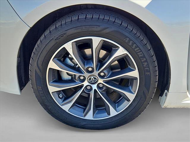 Used 2016 Toyota Avalon XLE Premium FWD image 25