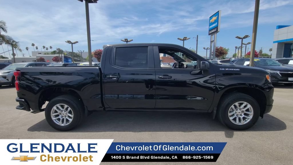 Used 2026 Chevrolet Silverado 1500 RST RWD image 9
