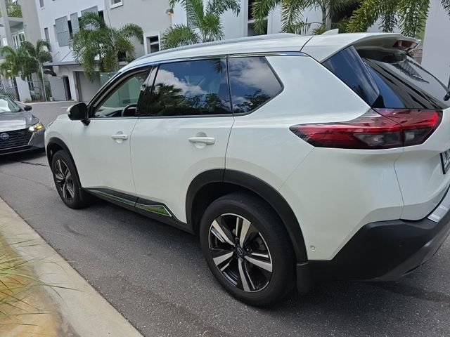Used 2023 Nissan Rogue SL w/ SL Premium Package FWD image 9