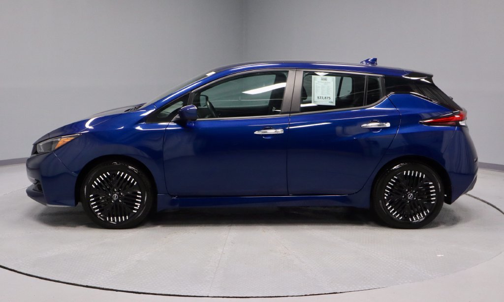 Certified 2025 Nissan Leaf SV Plus FWD image 7