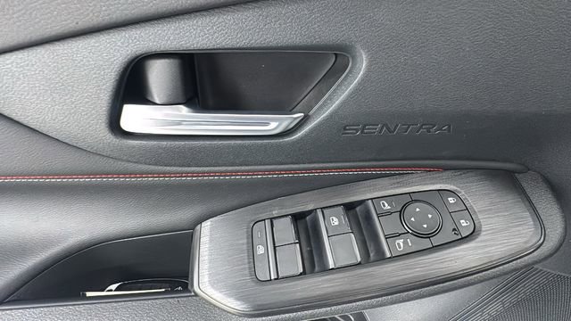 New 2026 Nissan Sentra SR image 17