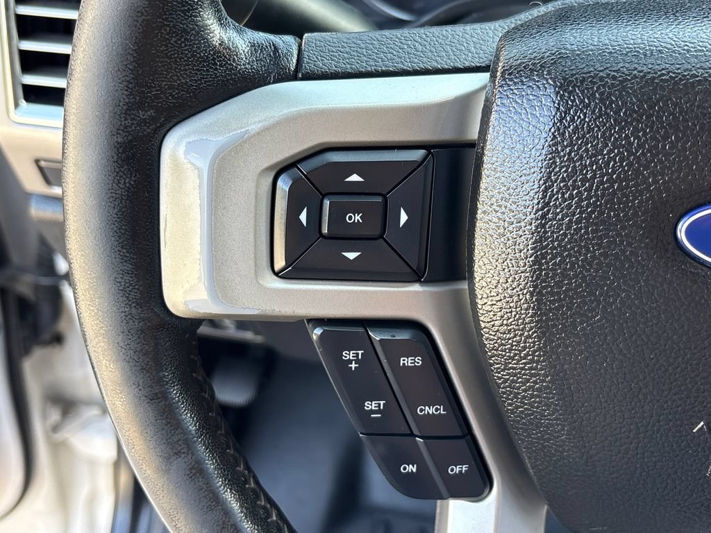 Used 2017 Ford F250 Lariat w/ Lariat Ultimate Package AWD/4WD image 19