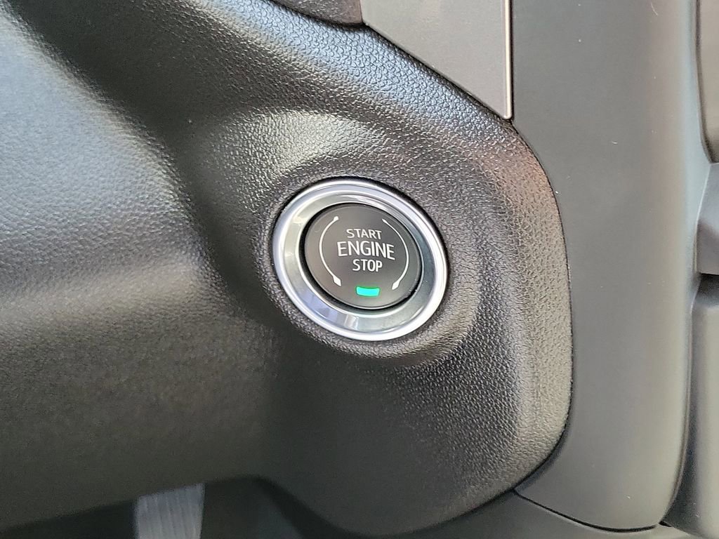 Used 2026 Chevrolet Silverado 1500 Custom image 11