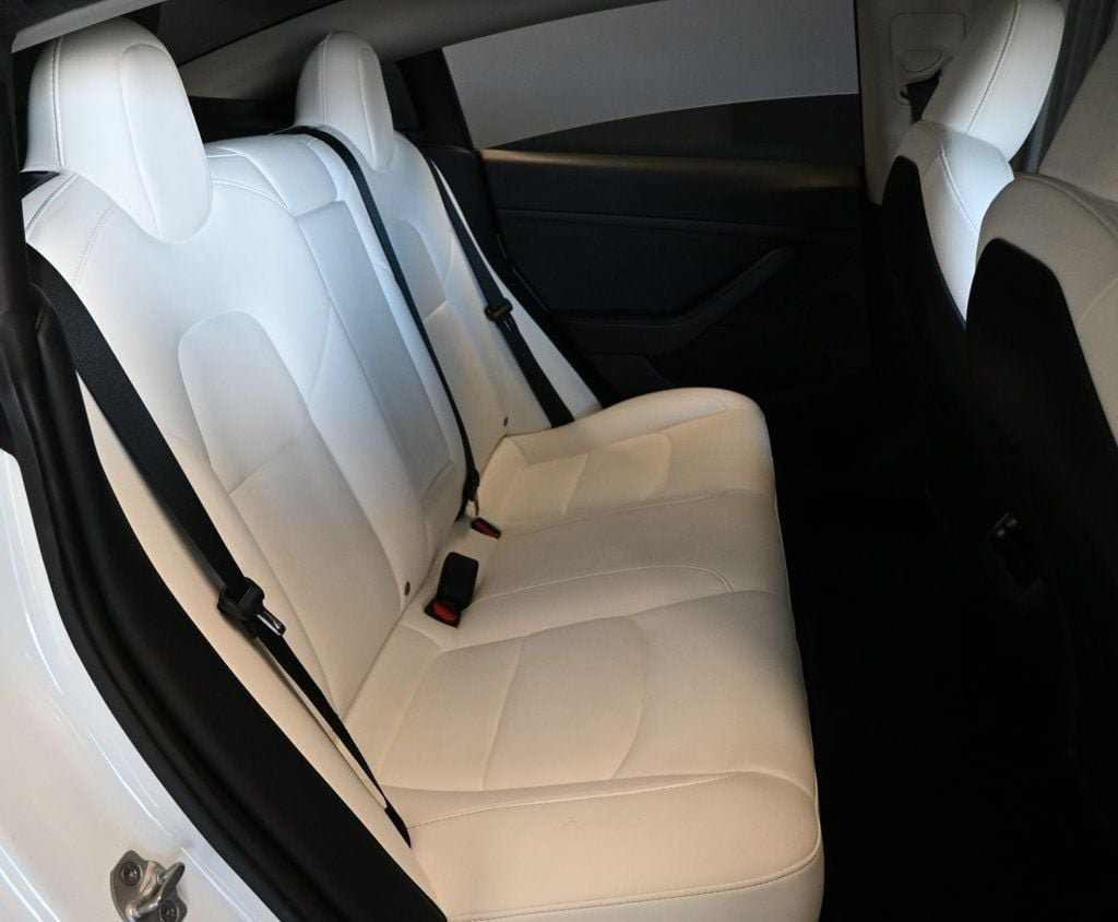 Used 2023 Tesla Model 3 Standard Range RWD image 17