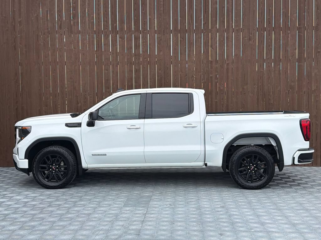 Used 2024 GMC Sierra 1500 Elevation AWD/4WD image 14