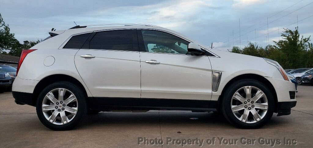 Used 2015 Cadillac SRX Luxury image 11