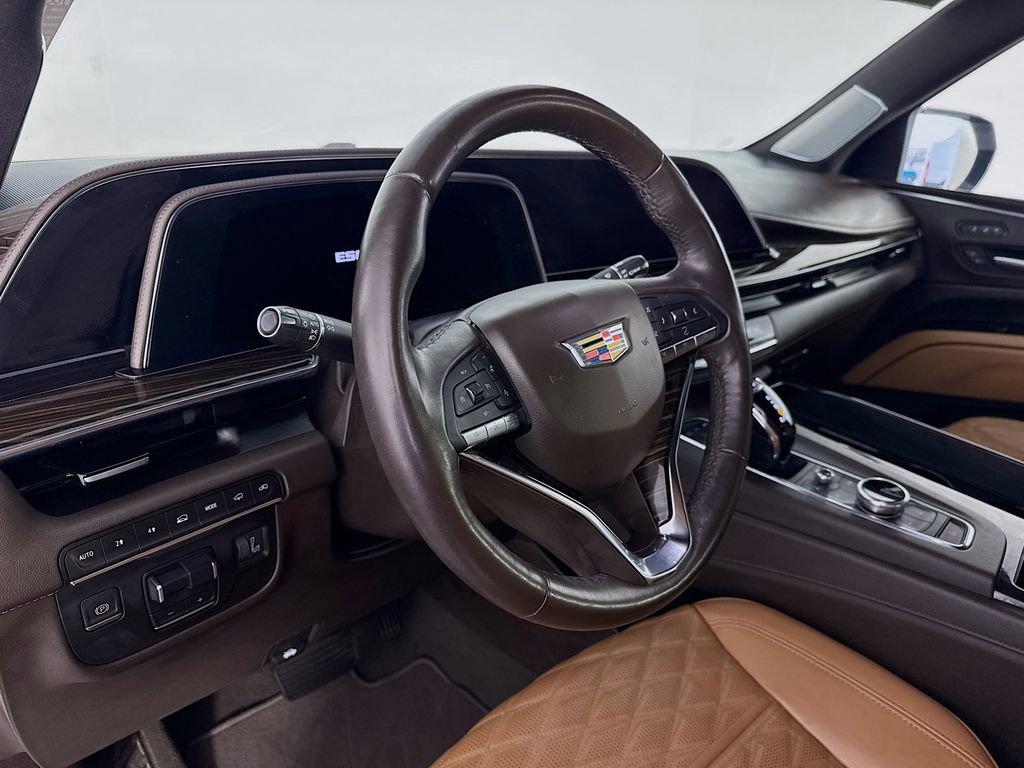 Used 2022 Cadillac Escalade Sport w/ Touring Package image 9