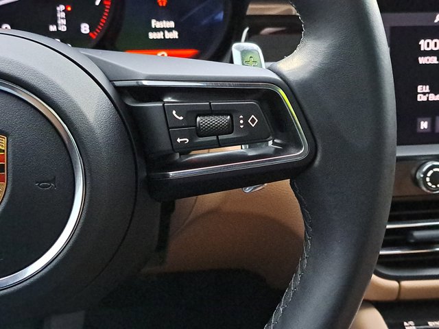 Certified 2023 Porsche Macan image 29