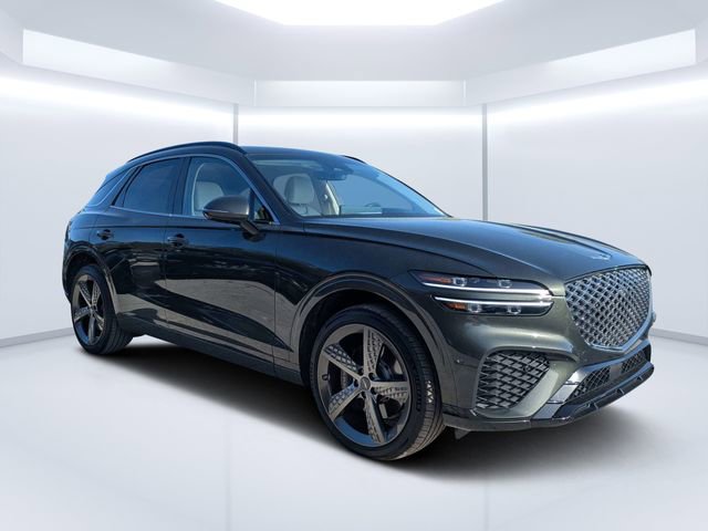 Used 2025 Genesis GV70 3.5T Sport w/ Sport Prestige Package AWD/4WD image 2