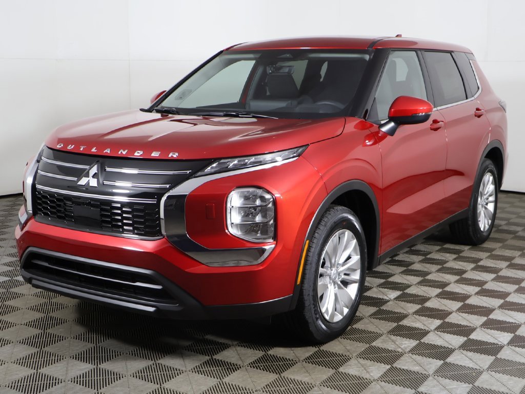 New 2026 Mitsubishi Outlander ES image 9