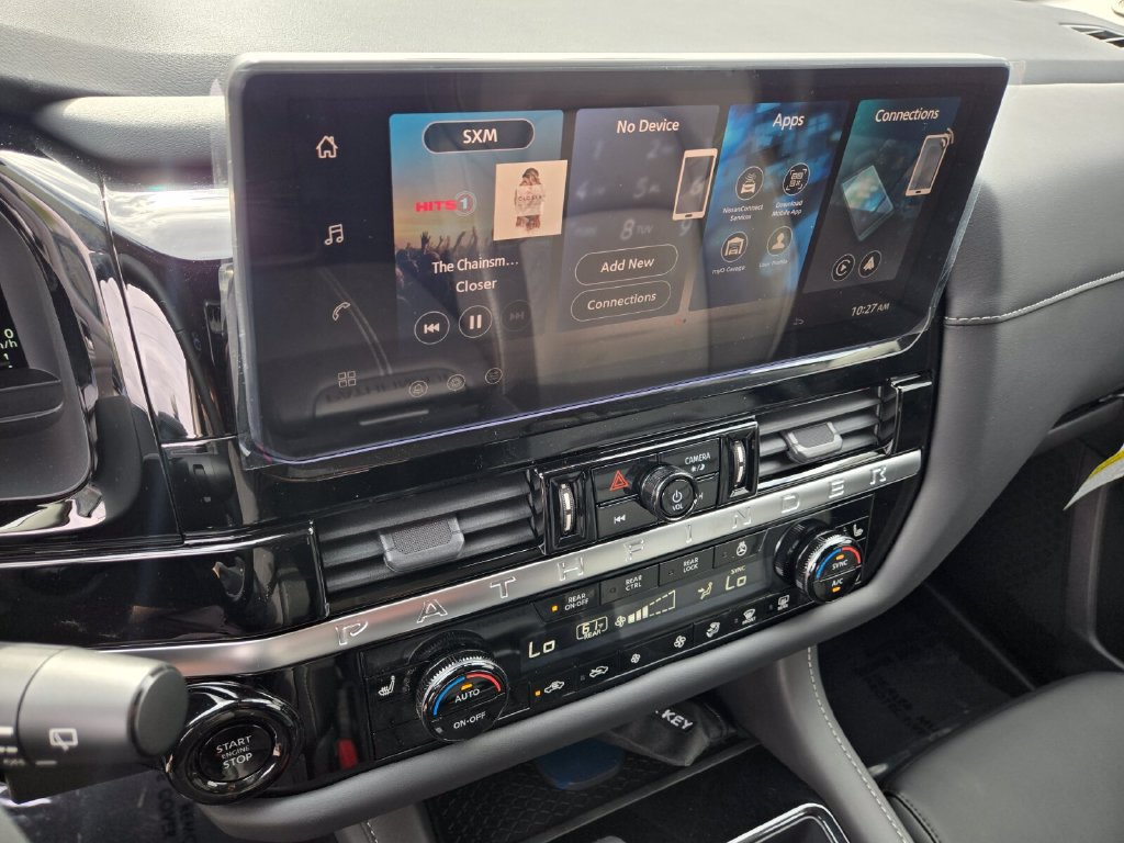 New 2026 Nissan Pathfinder SL w/ SL Premium Package FWD image 30