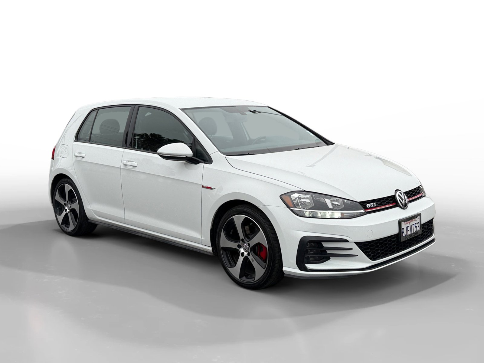 Used 2018 Volkswagen Golf 4-Door image 7