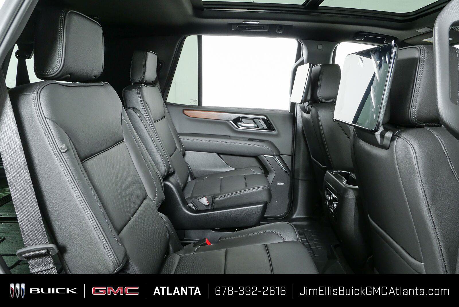 New 2026 GMC Yukon Denali w/ Advanced Technology Package AWD/4WD image 24