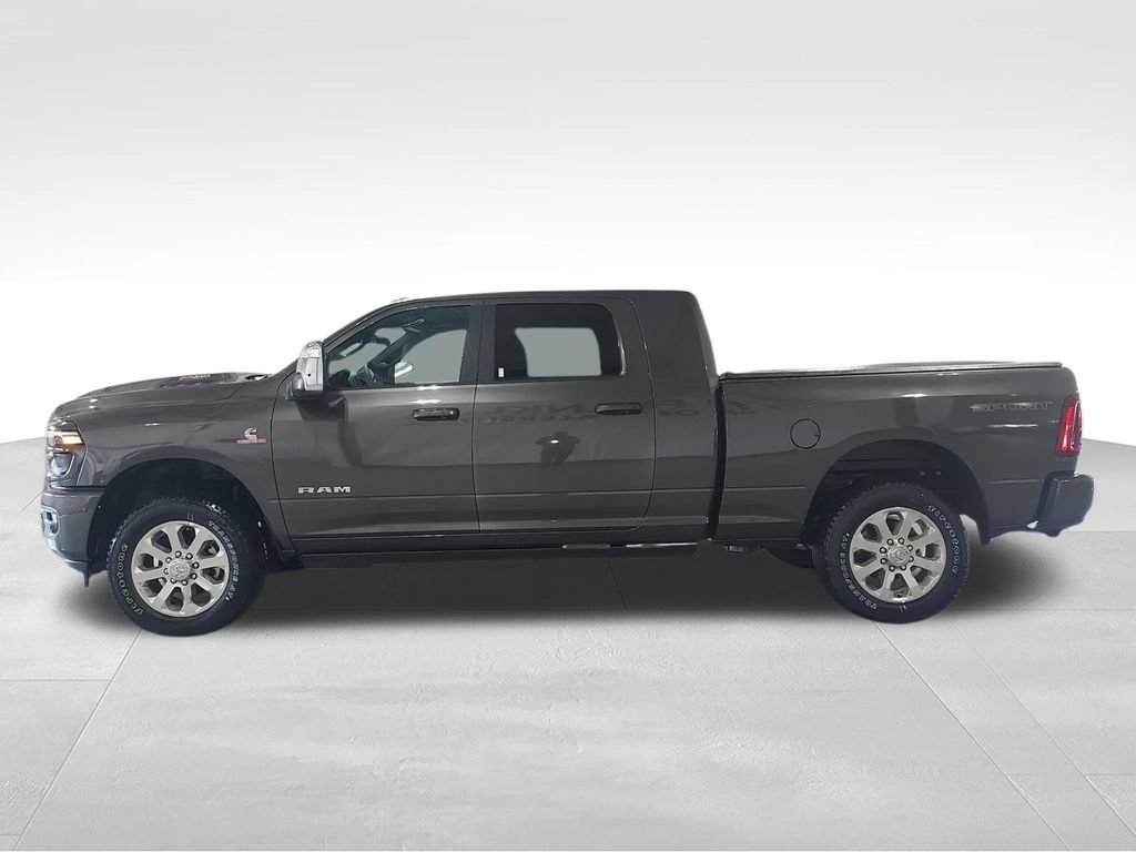 New 2026 RAM 2500 Laramie AWD/4WD image 5