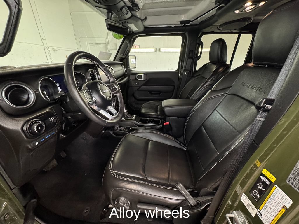 Used 2023 Jeep Wrangler Unlimited Sahara w/ Cold Weather Group AWD/4WD image 10