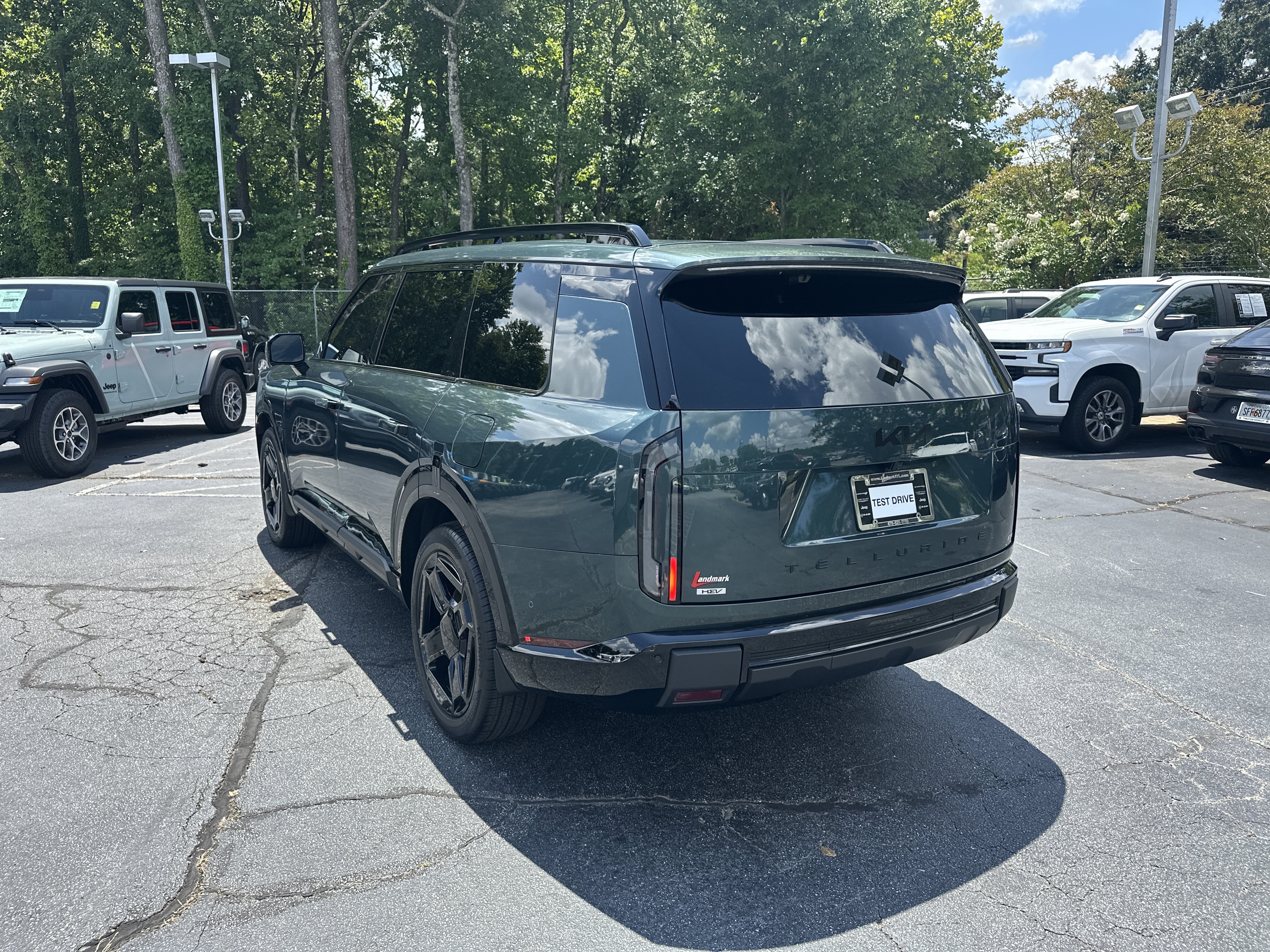 Used 2027 Kia Telluride X-Line SX Prestige w/ Towing Package AWD/4WD image 7