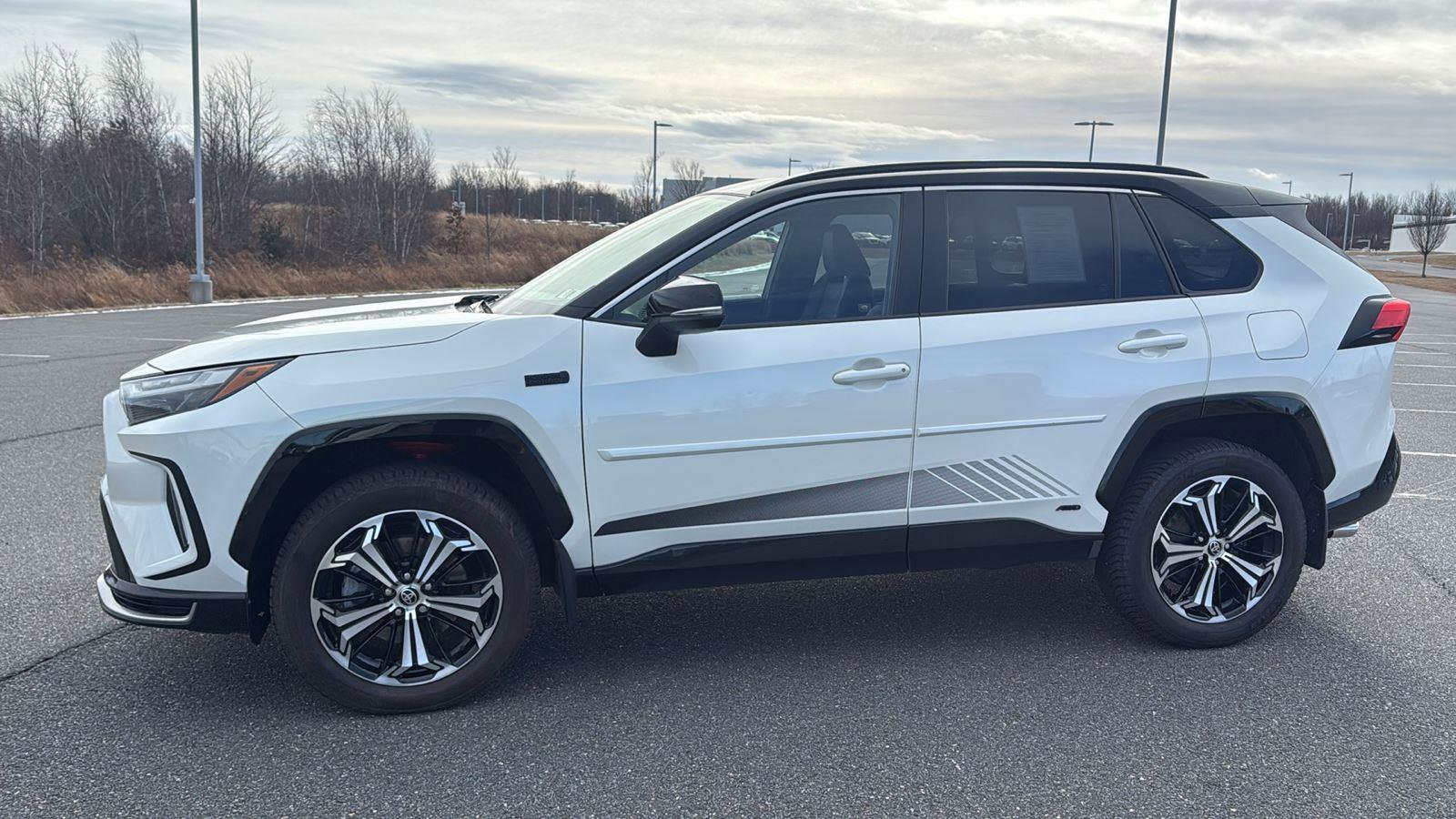 Used 2022 Toyota RAV4 XSE w/ Protection Package (TMS) image 13