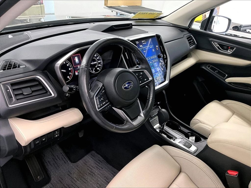 Used 2023 Subaru Ascent Limited w/ Technology Package AWD/4WD image 8