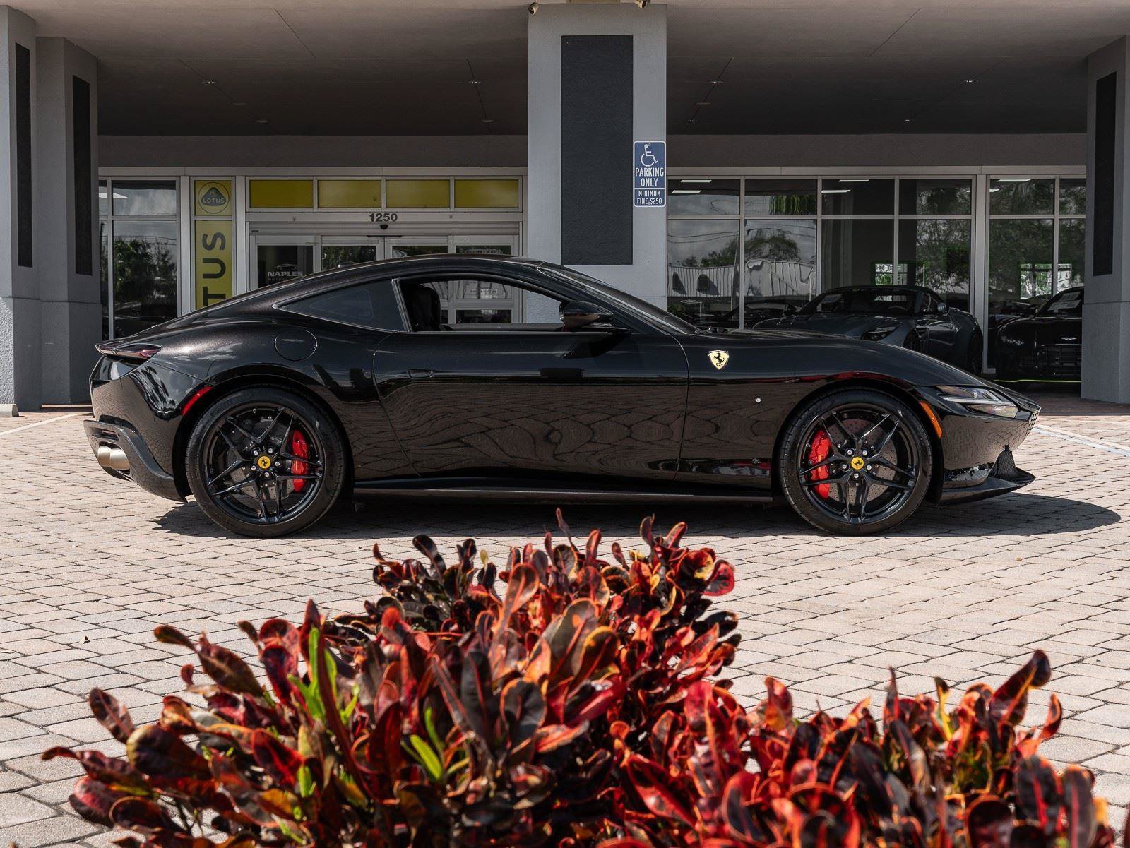 Used 2023 Ferrari Roma RWD image 21