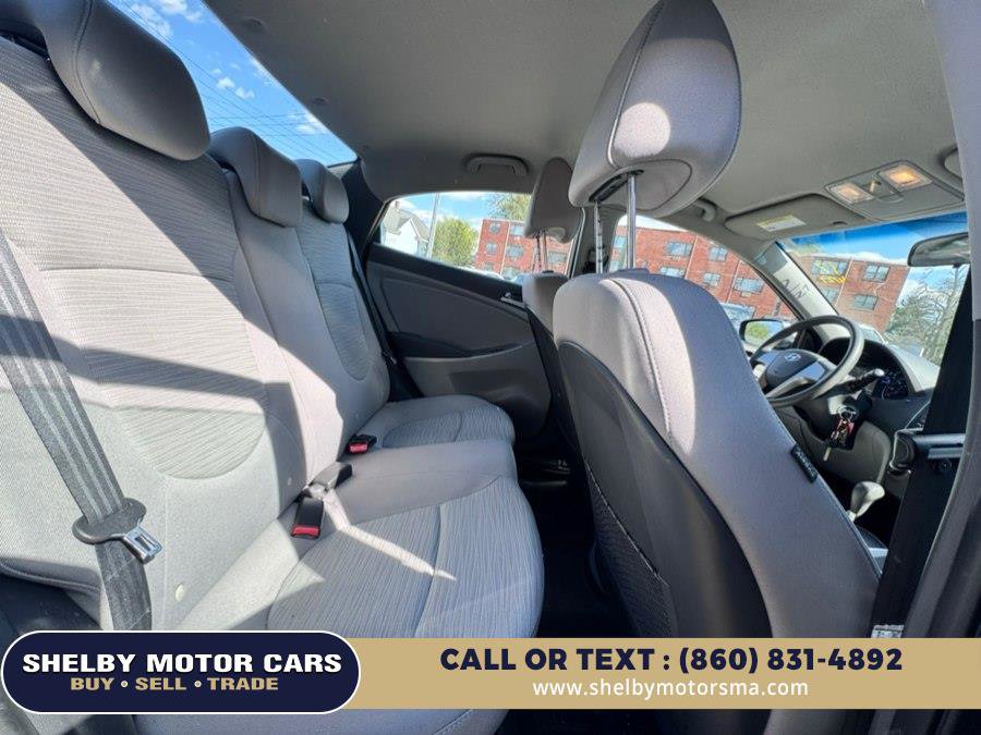 Used 2016 Hyundai Accent SE FWD image 13