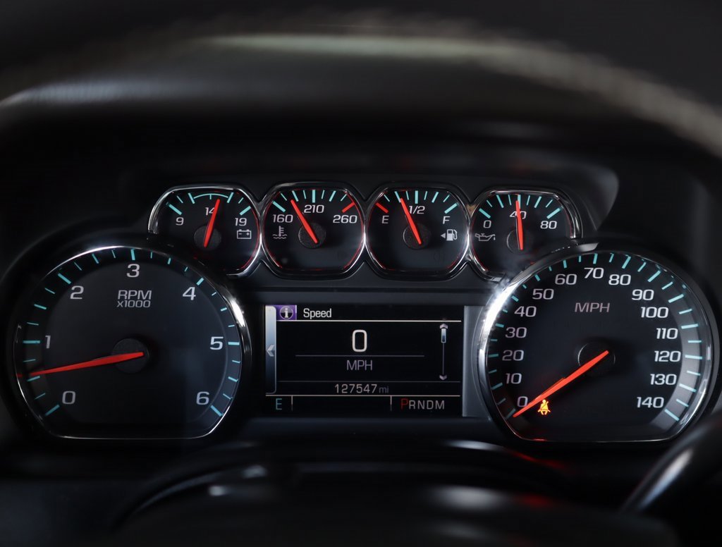 Used 2015 Chevrolet Suburban LT image 13