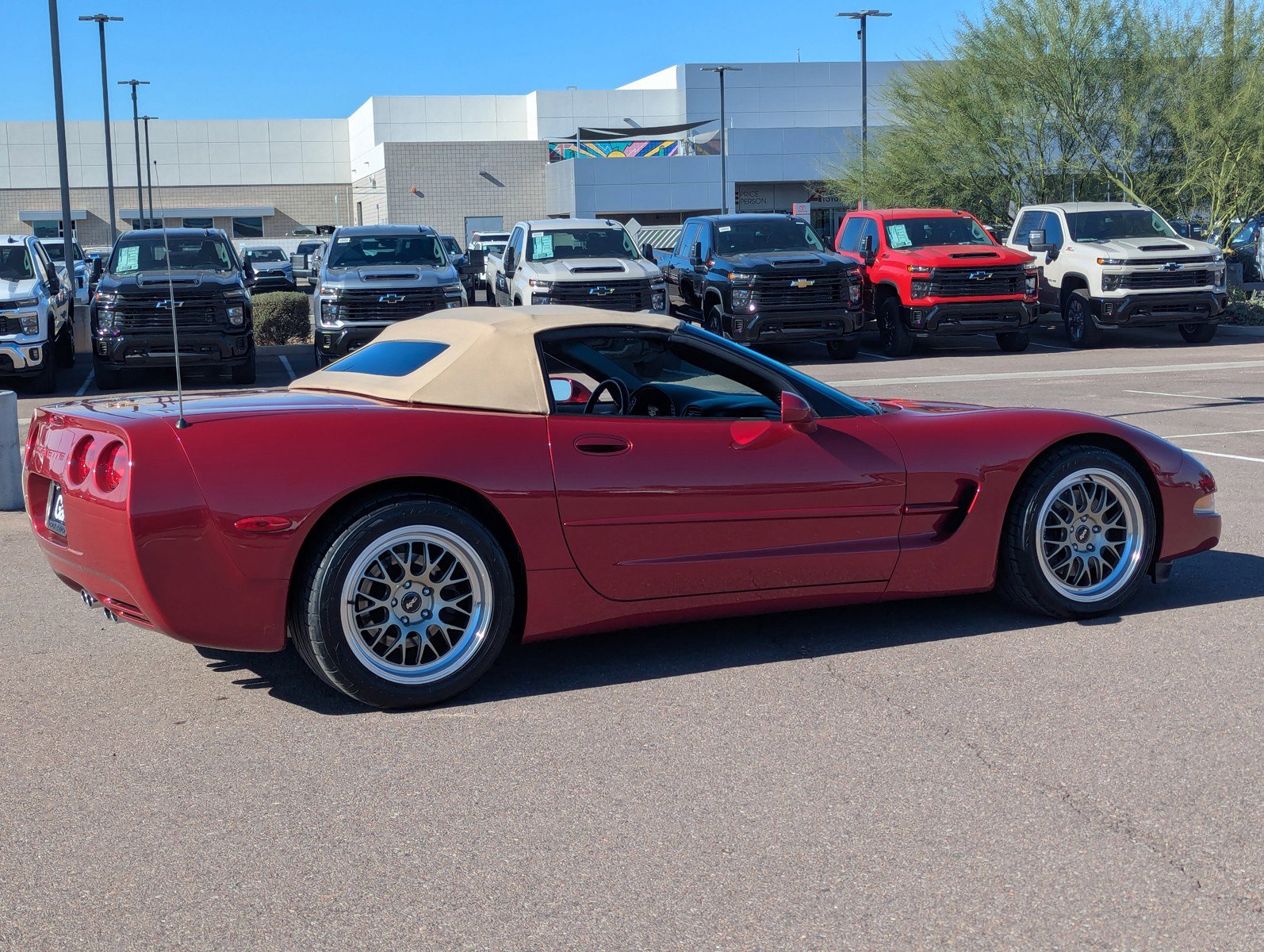 Used 2004 Chevrolet Corvette Convertible w/ Preferred Equipment Group image 6