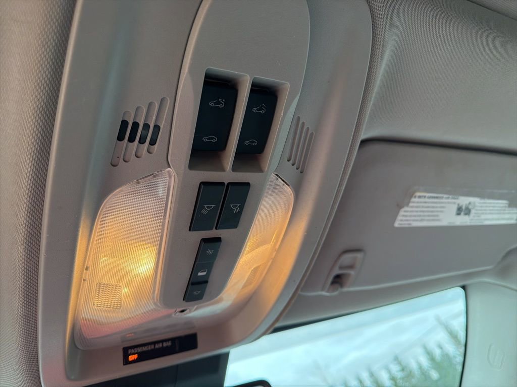 Used 2016 Chevrolet Equinox LT w/ Convenience Package image 11