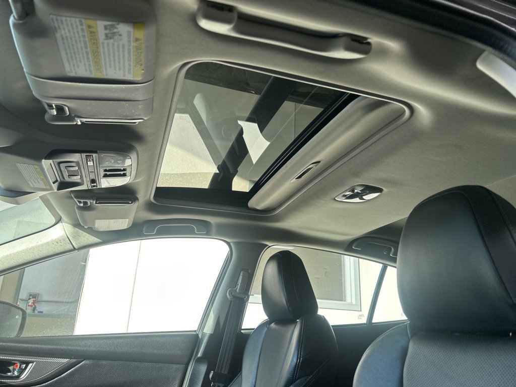 Used 2022 Subaru Impreza 2.0i Limited w/ Popular Package #2 image 8