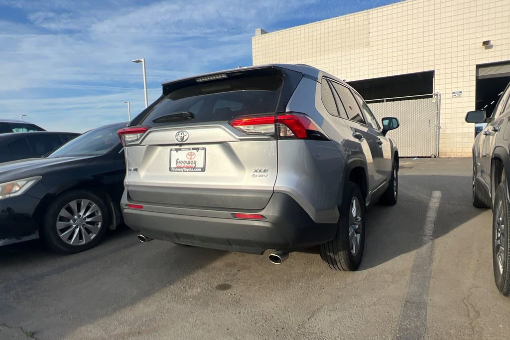 Certified 2025 Toyota RAV4 XLE image 6