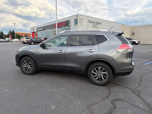 Used 2016 Nissan Rogue SL w/ SL Premium Package AWD/4WD image 4