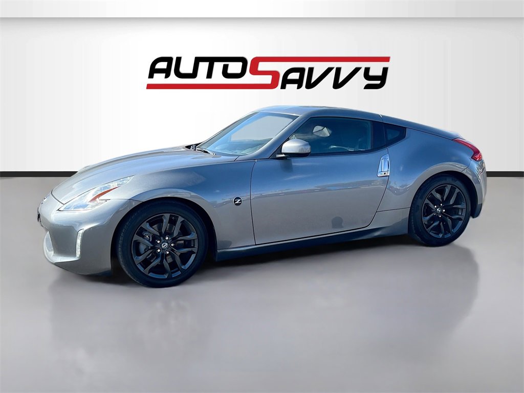 Used 2017 Nissan 370Z Base image 3