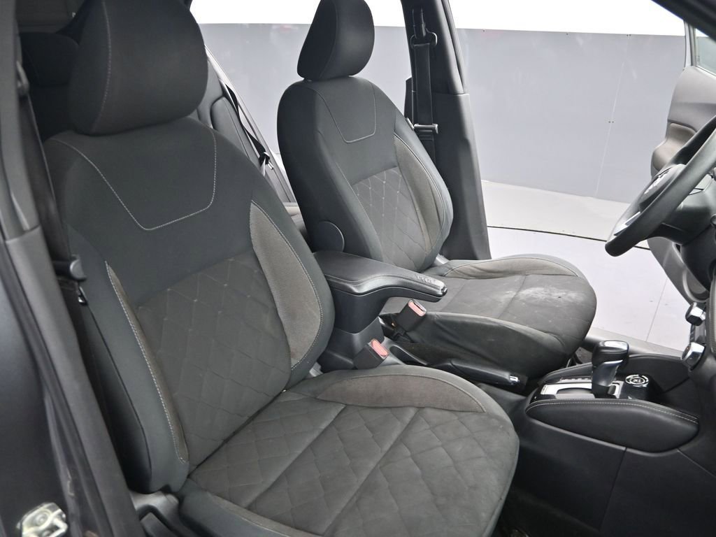 Used 2020 Nissan Kicks SV image 25