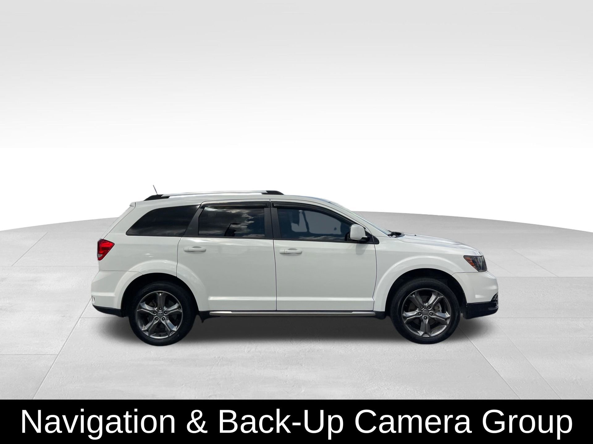 Used 2017 Dodge Journey Crossroad image 4