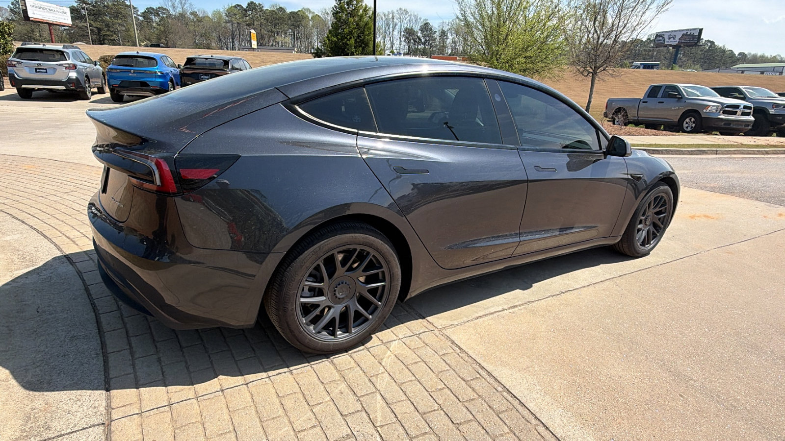 Used 2025 Tesla Model 3 Long Range image 8