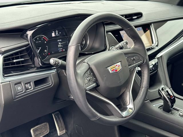 Used 2025 Cadillac XT6 Sport w/ LPO, Floor Liner Package image 20