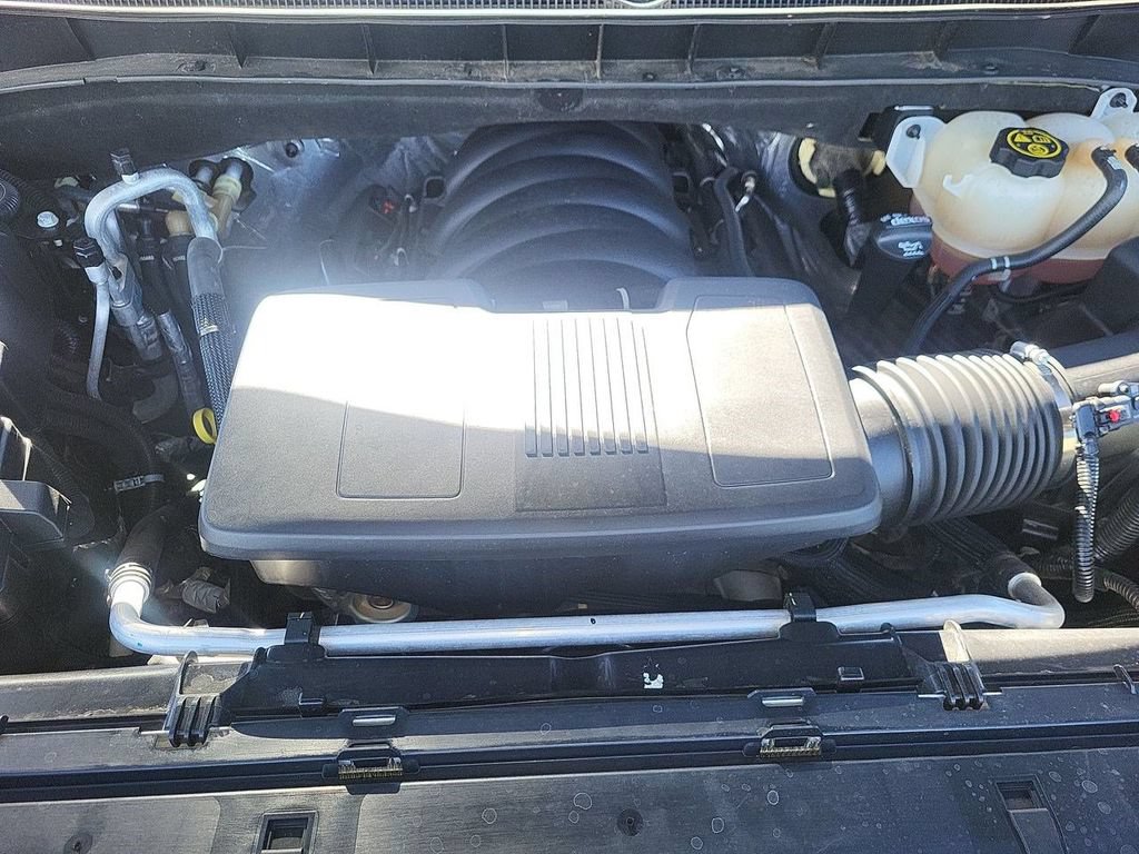 Used 2023 Chevrolet Suburban Premier AWD/4WD image 36