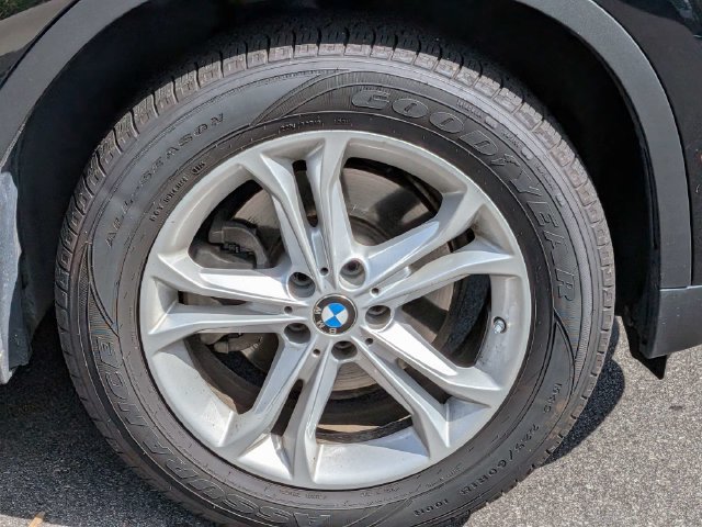 Used 2018 BMW X3 xDrive30i AWD/4WD image 11