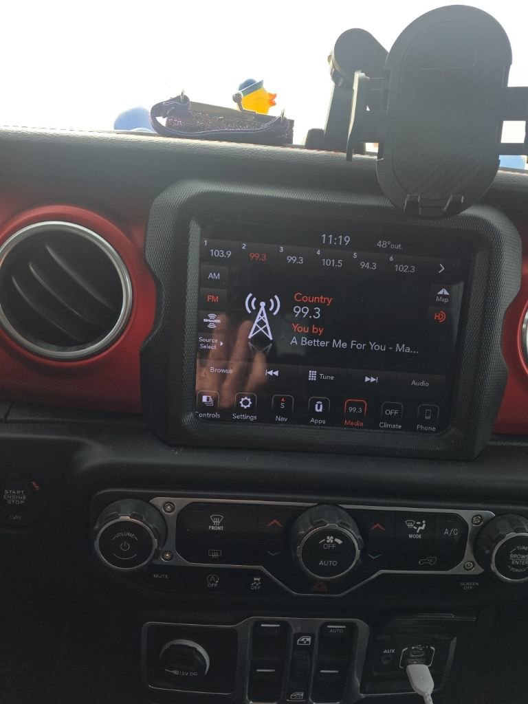 Used 2018 Jeep Wrangler Unlimited Rubicon image 14