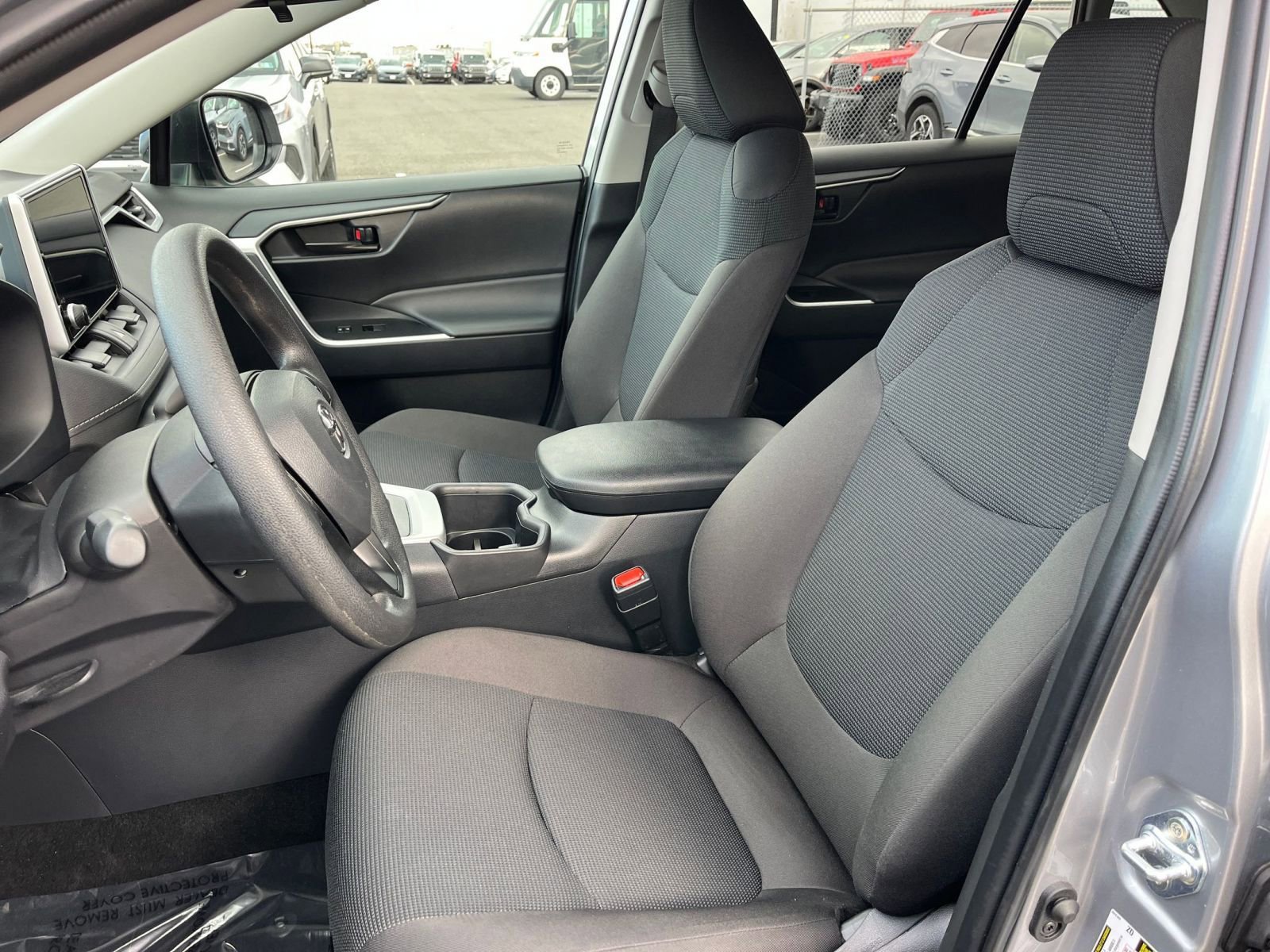 Used 2025 Toyota RAV4 LE image 35