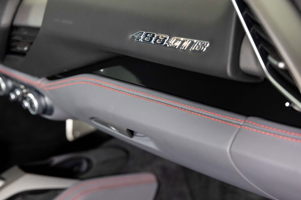 Used 2017 Ferrari 488 GTB image 35