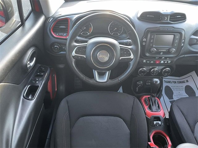 Used 2016 Jeep Renegade Trailhawk w/ Safety & Security Group image 12