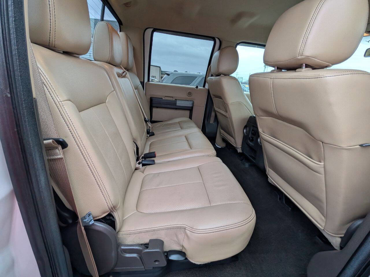 Used 2014 Ford F250 Lariat w/ Snow Plow Prep Package image 26