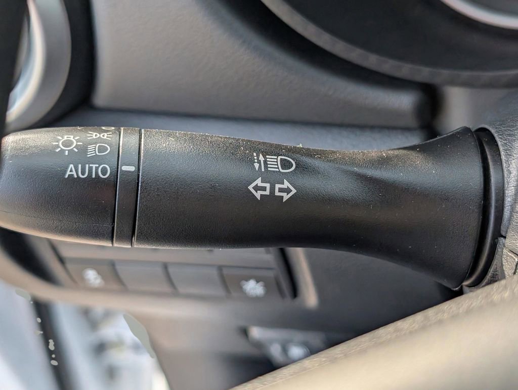 New 2025 Nissan Versa S w/ Trunk Package image 22