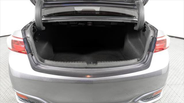 Used 2017 Acura ILX w/ Premium Package FWD image 18