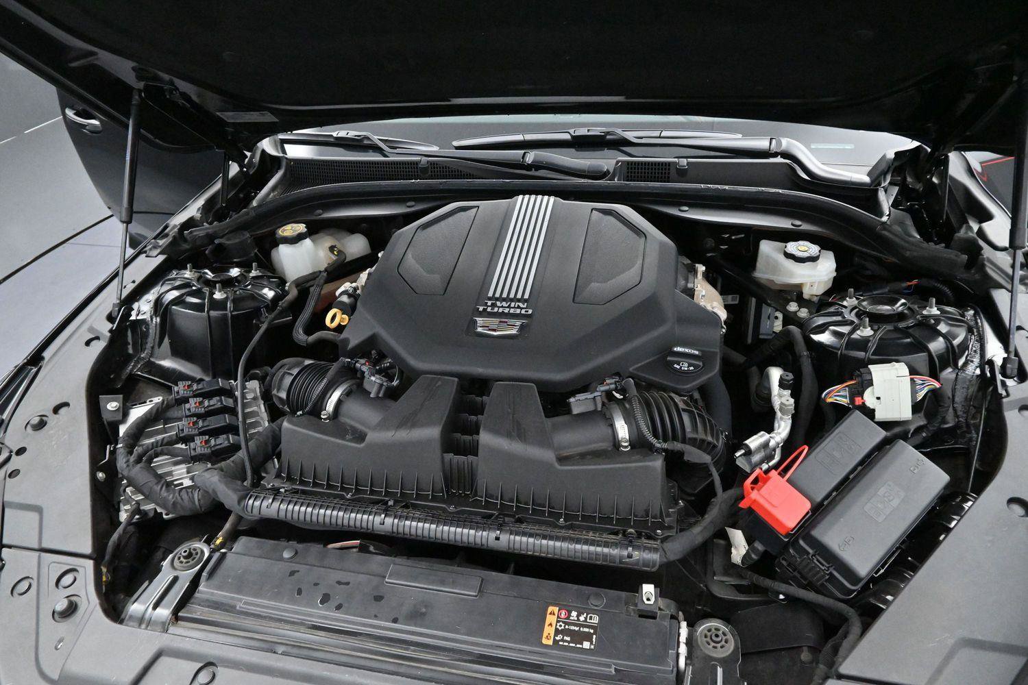 Used 2023 Cadillac CT5 V w/ Super Cruise 2 Package RWD image 31