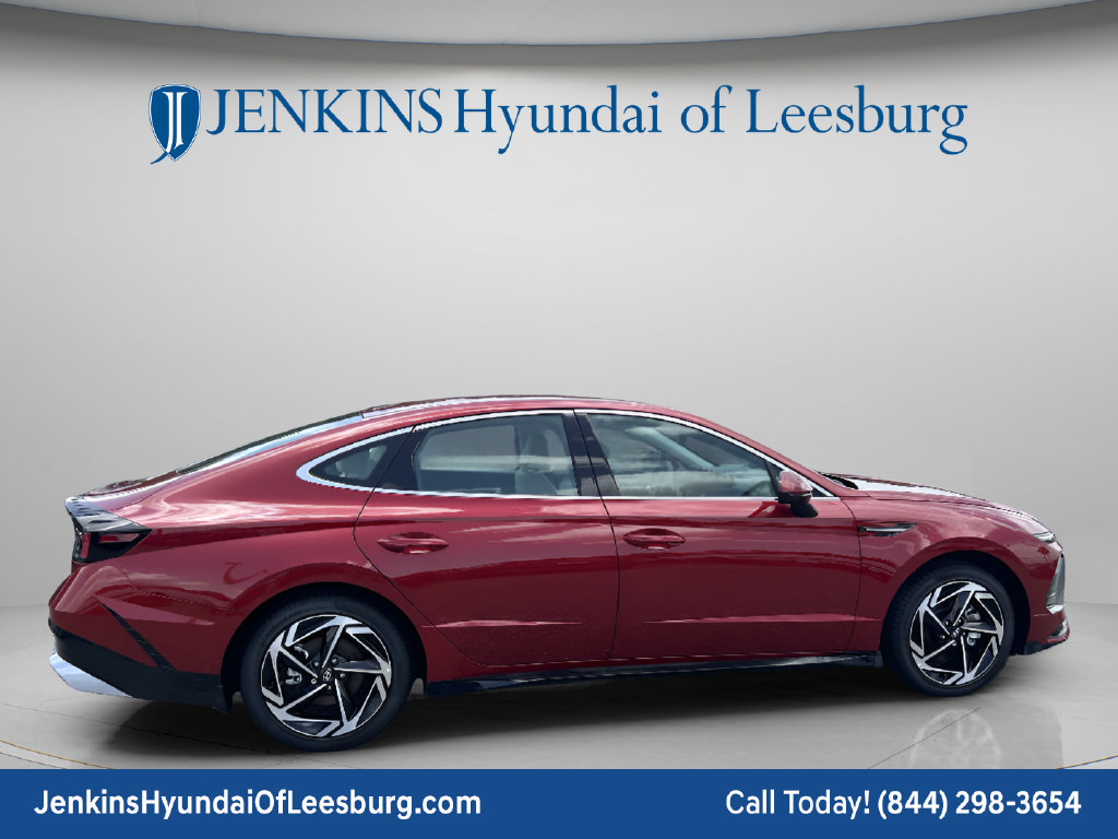 New 2026 Hyundai Sonata Blue FWD image 4