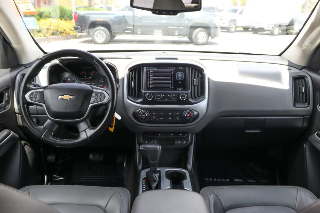 Used 2015 Chevrolet Colorado LT w/ Luxury Package RWD image 28